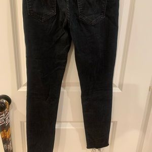 Mother Looker Ankle Fray 26